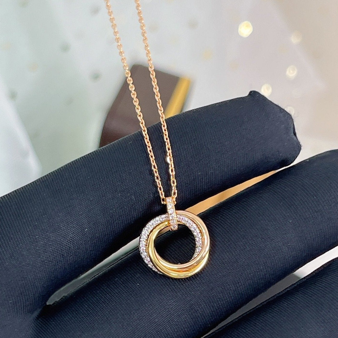 [vivabelle]TRINITY NECKLACE SILVER GOLD PINK GOLD DIAMONDS