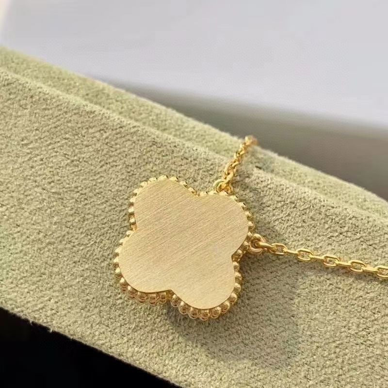 [vivabelle]CLOVER 15MM DIAMOND TURQUOISE NECKLACE