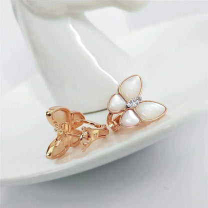 [vivabelle]BUTTERFLY MOP DIAMOND EARRINGS