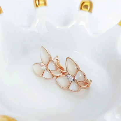 [vivabelle]BUTTERFLY MOP DIAMOND EARRINGS