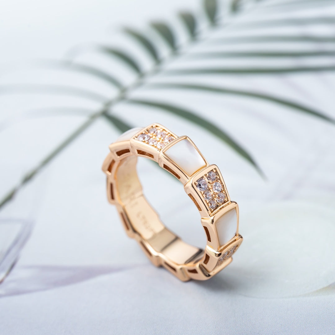 [vivabelle]SERPENTI RING PINK GOLD MOP DIAMOND PAVED 4MM