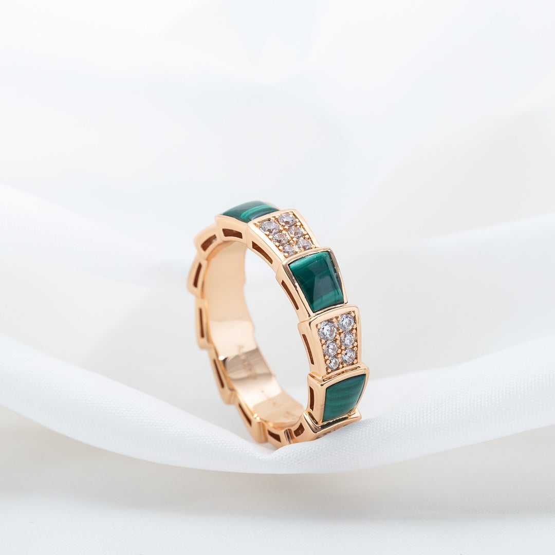 [vivabelle]SERPENTI RING PINK GOLD MALACHITE DIAMOND PAVED 4MM