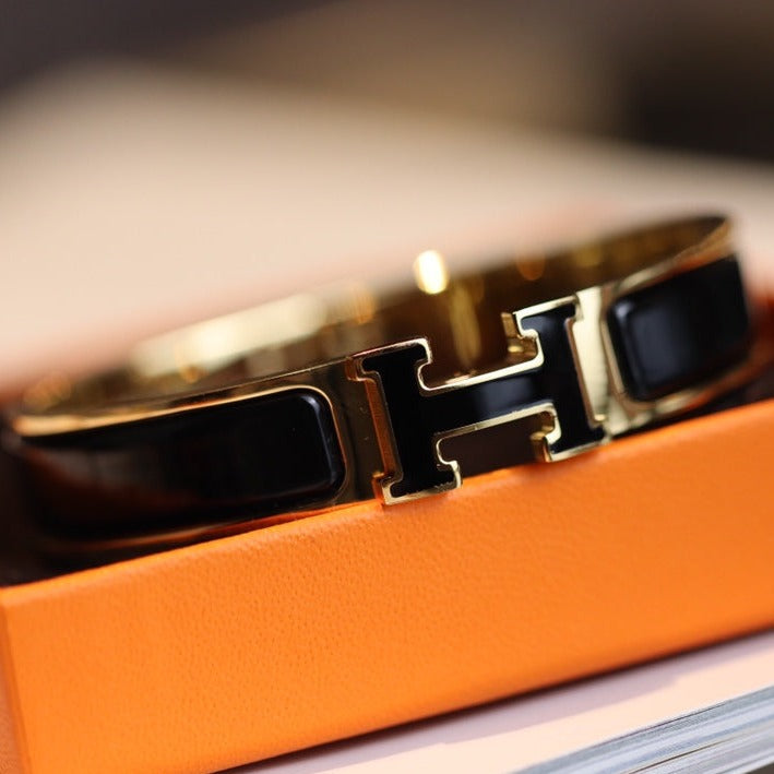 [vivabelle]H BRACELET 12MM GOLD