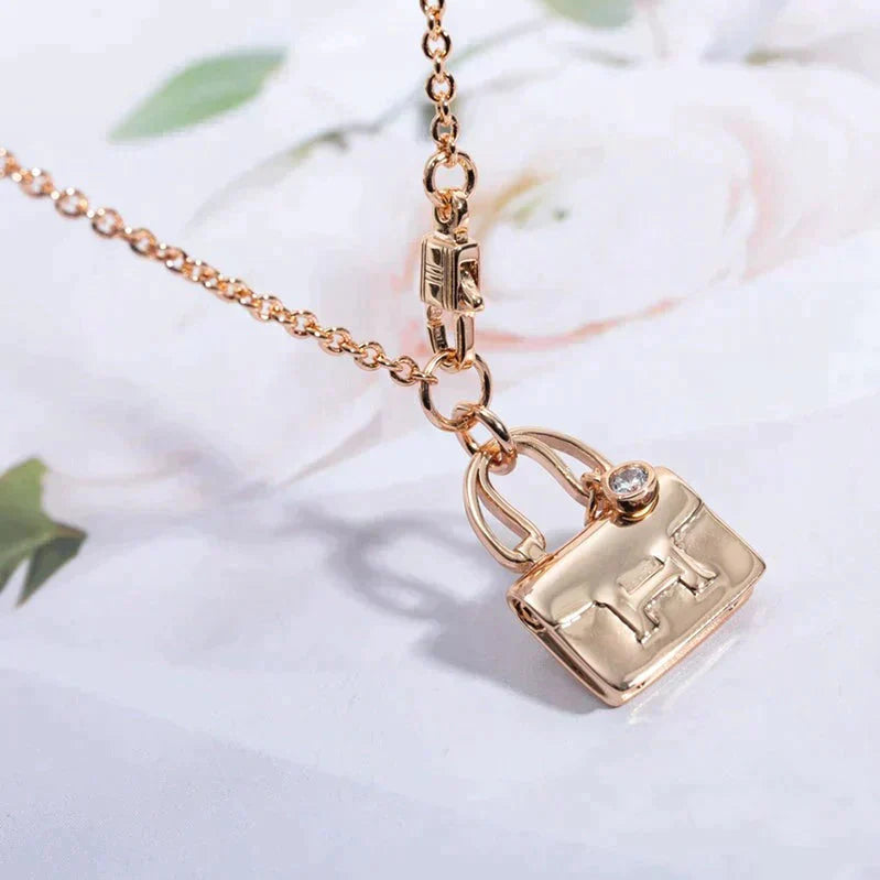 [vivabelle]AMULETTE PEDANT ROSE GOLD NECKLACE