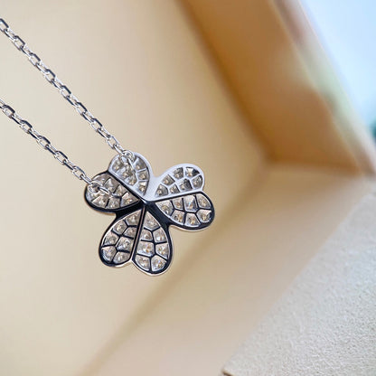 [vivabelle]CLOVER DIAMOND NECKLACE SILVER