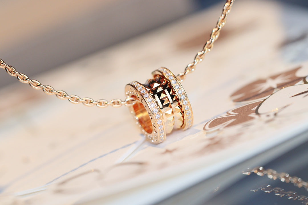 [vivabelle]ZERO 1 ROCK PEDANT PINK GOLD NECKLACE