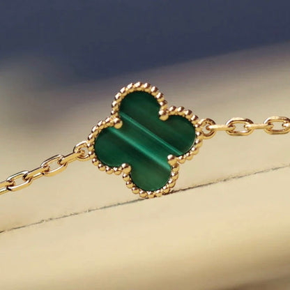 [vivabelle]CLOVER 20 MOTIFS MALACHITE DIAMOND NECKLACE