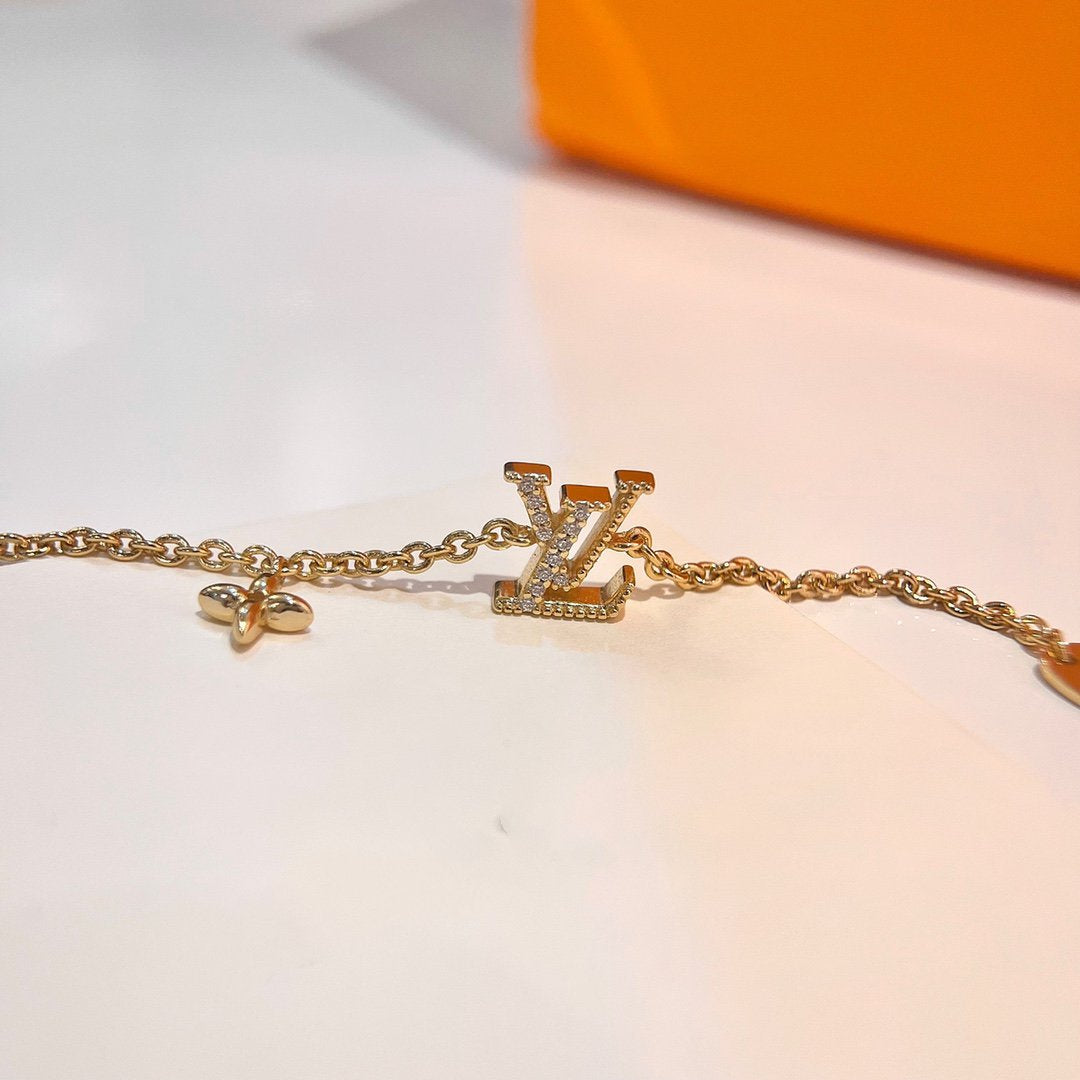 [vivabelle]LOGO STAR MOTIF GOLD BRACELET