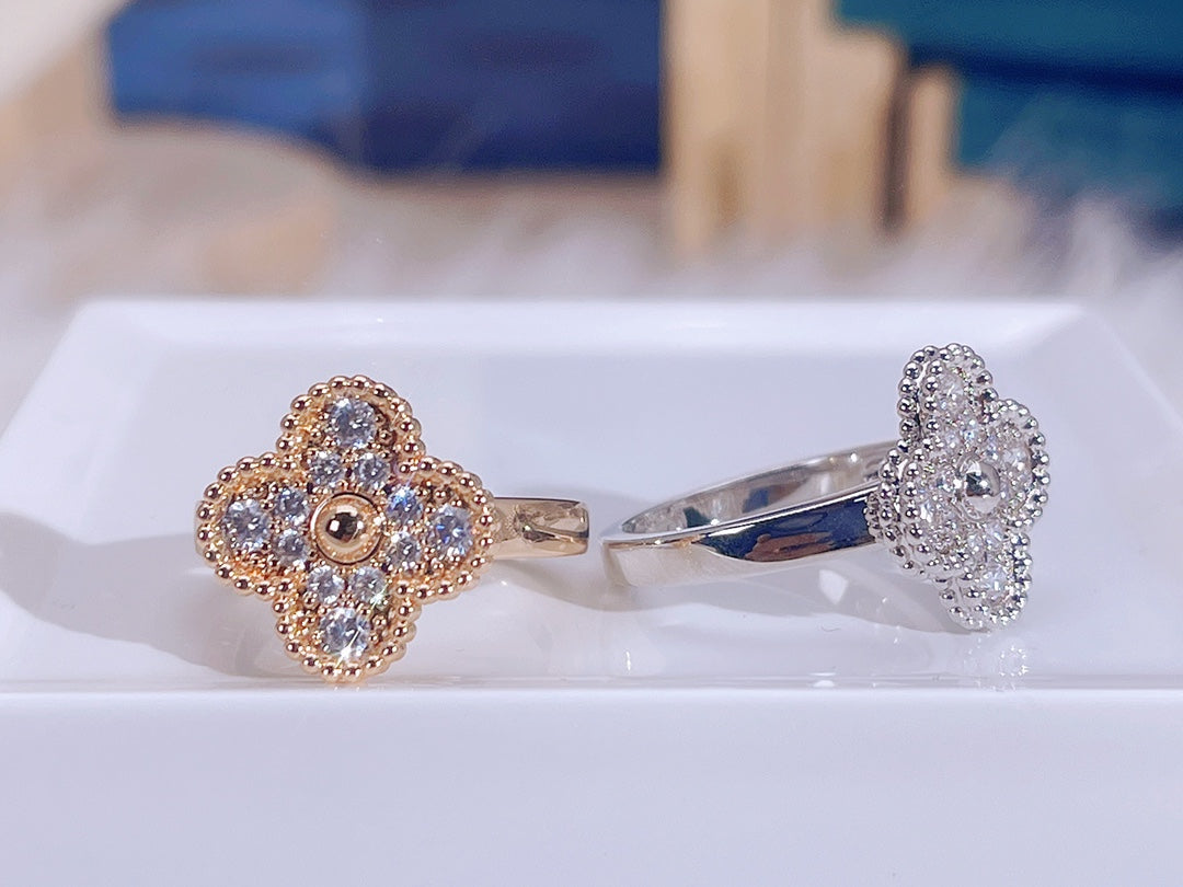 [vivabelle]CLOVER DIAMOND RING