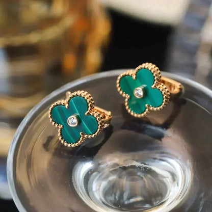 [vivabelle]CLOVER MEDIUM 1 MOTIFS MALACHITE DIAMOND EARRINGS