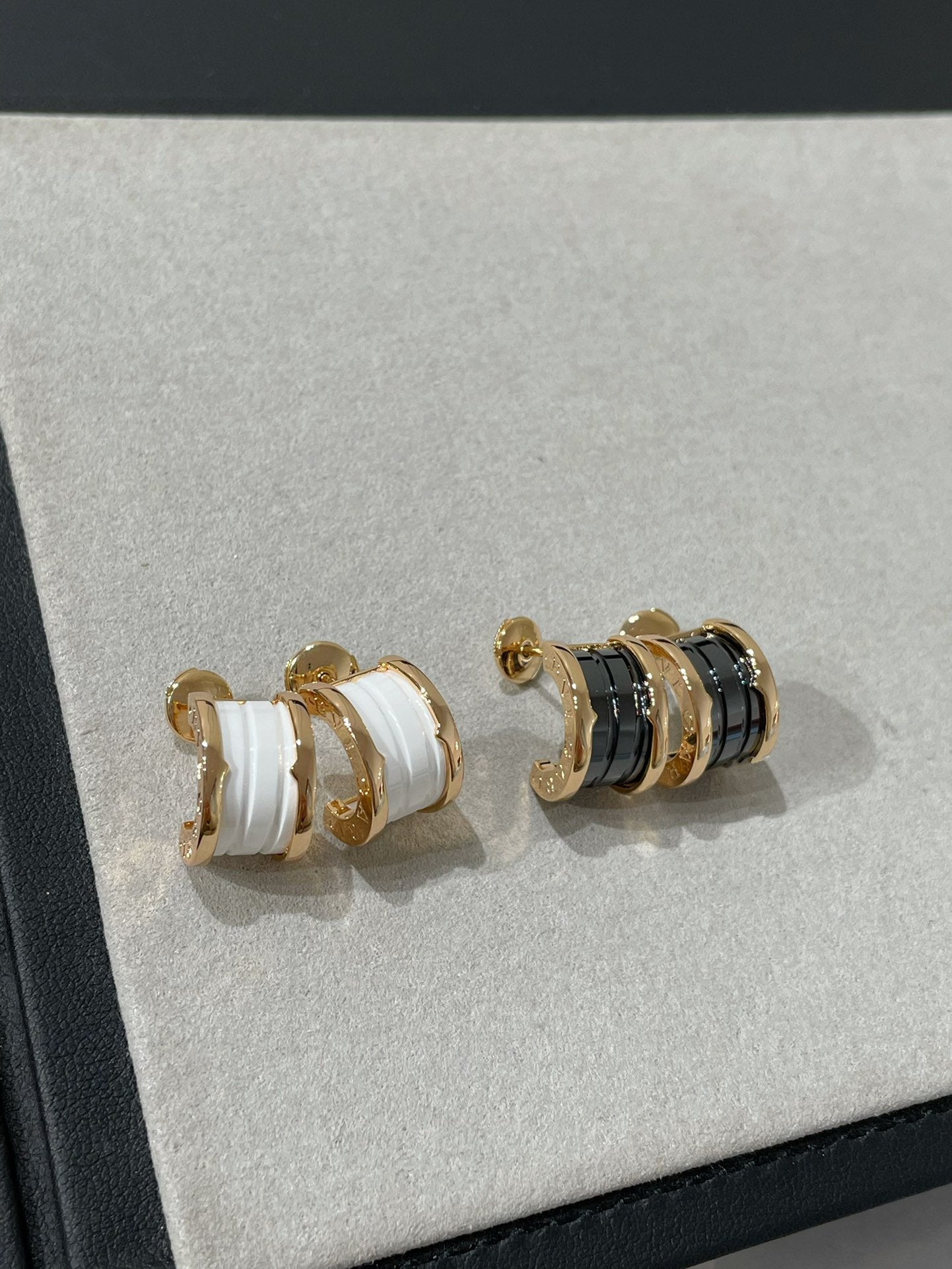 [vivabelle]ZERO 1 PINK GOLD CERAMIC EARRINGS