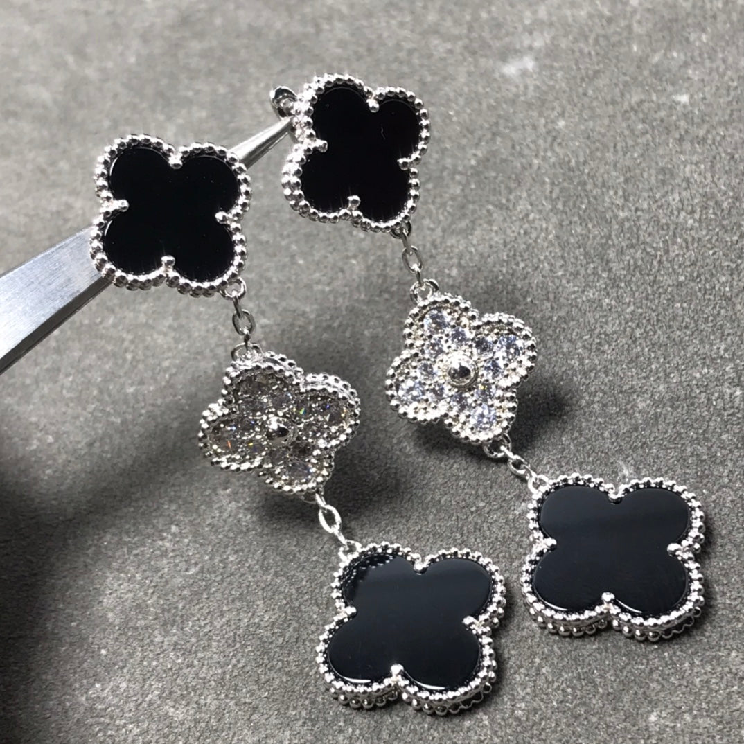 [vivabelle]CLOVER 3 MOTIF DIAMOND ONYX SILVER EARRINGS