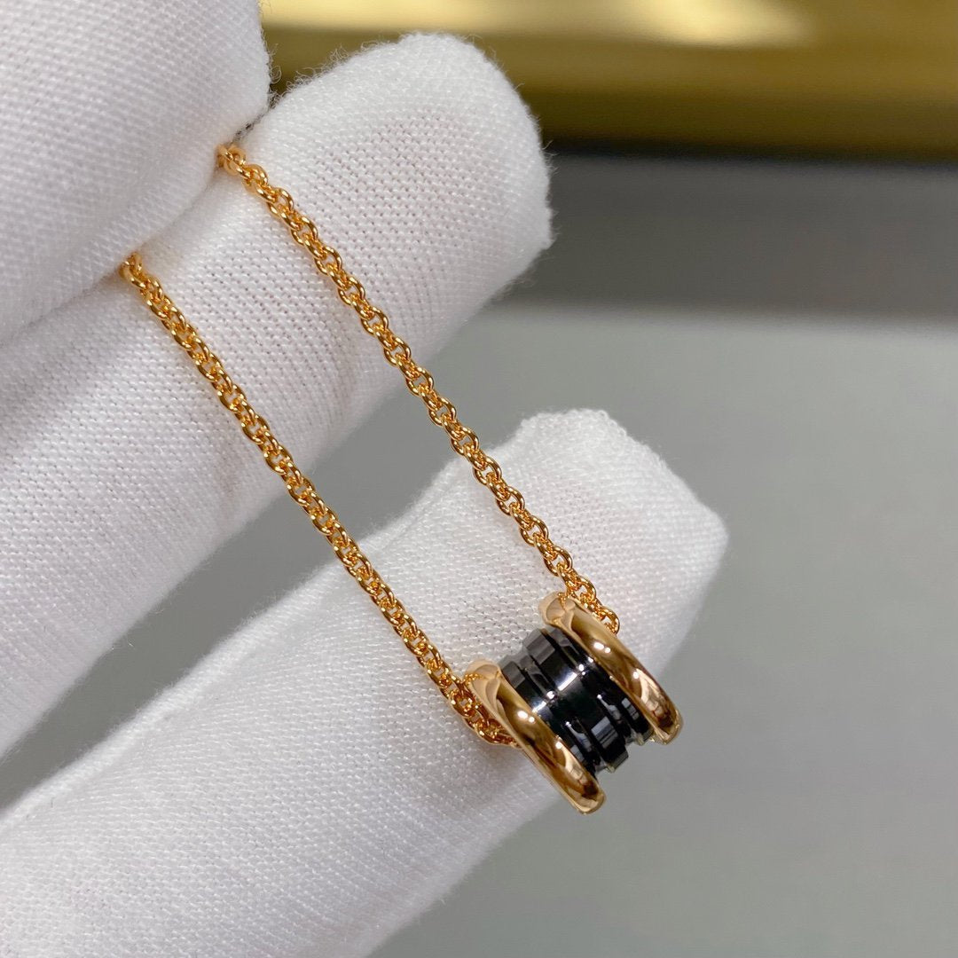 [vivabelle]ZERO 1 CERAMIC MINI NECKLACE