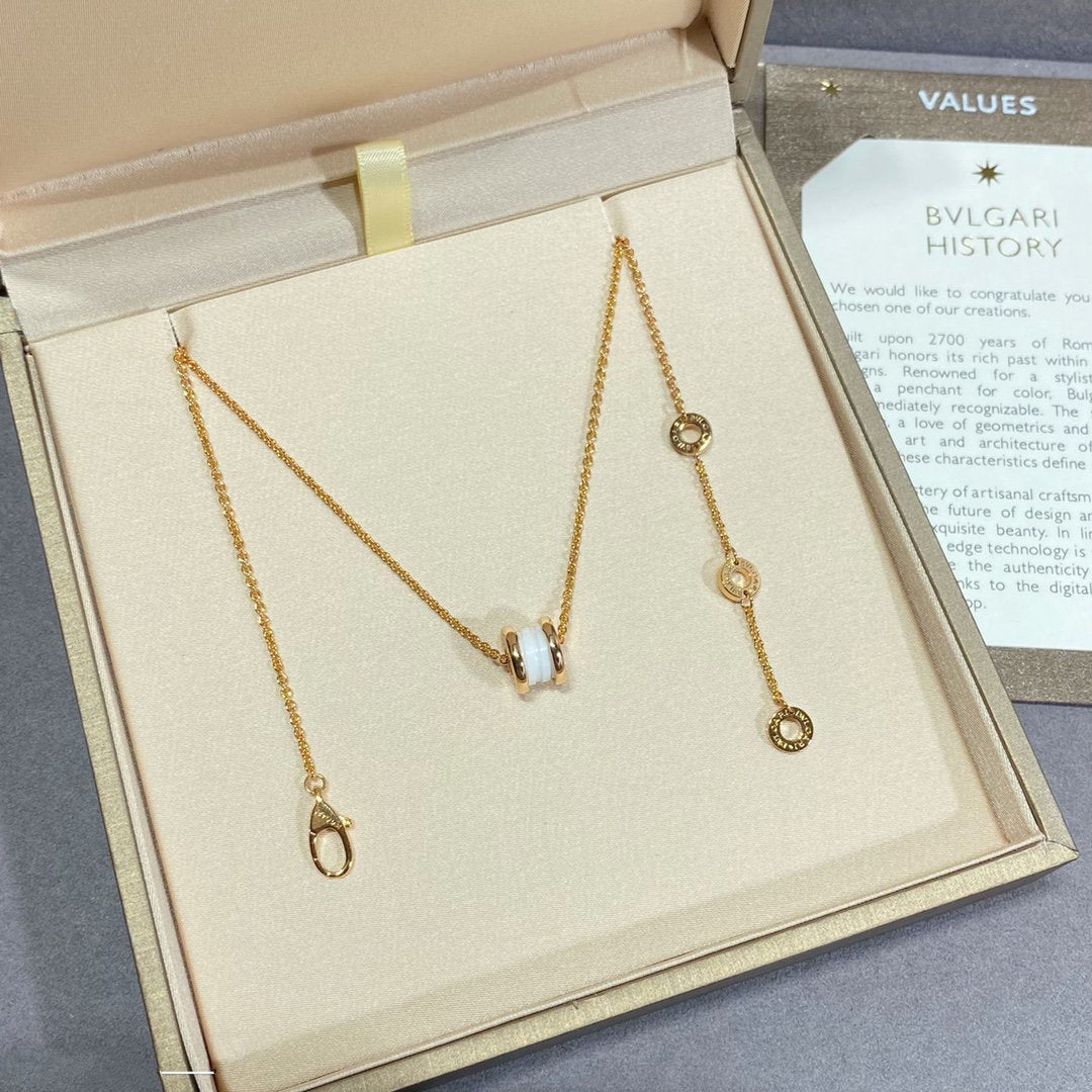 [vivabelle]ZERO 1 CERAMIC MINI NECKLACE