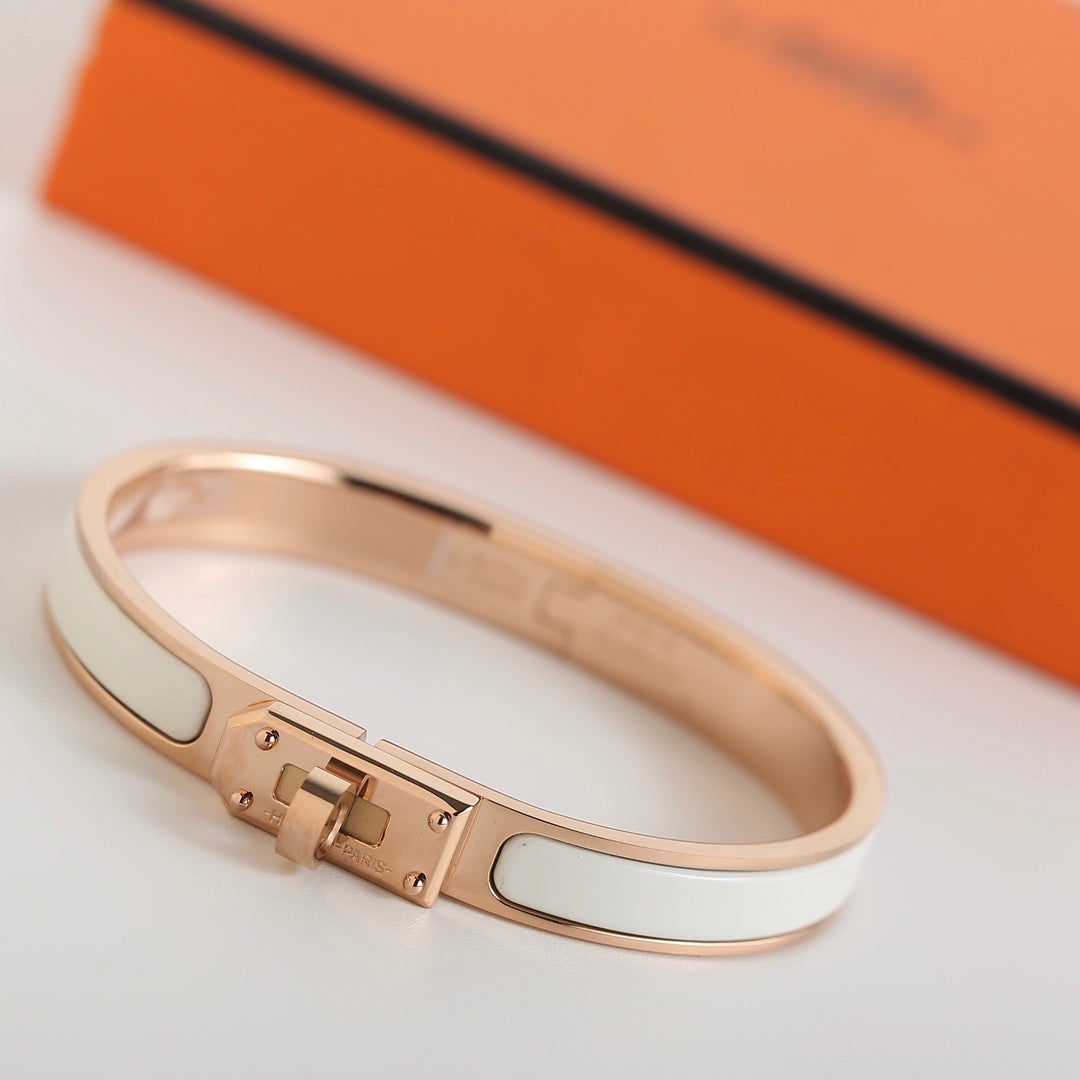 [vivabelle]HM KELLY WHITE BRACELET