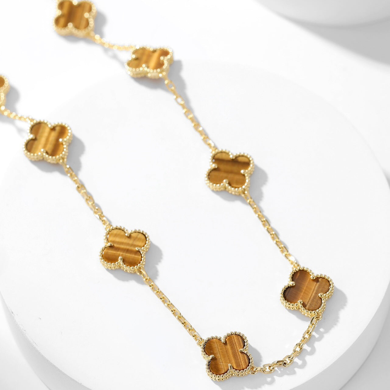 [vivabelle]CLOVER 10 MOTIFS TIGER EYE NECKLACE