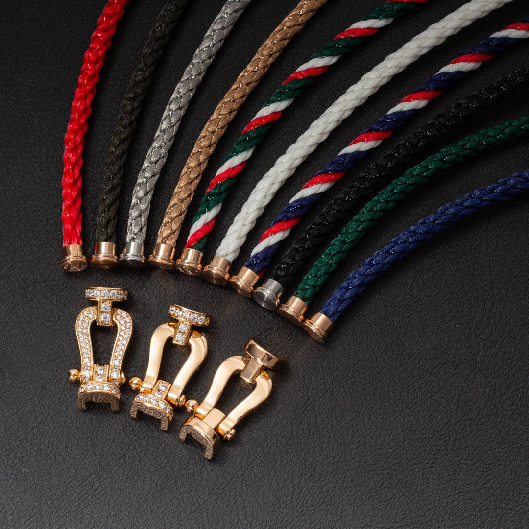 [vivabelle]FORCE LARGE HORSESHOE HALF DIAMOND BRACELET SILVER