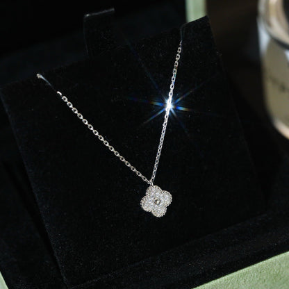 [vivabelle]CLOVER MINI 9.5MM PENDANT DIAMOND NECKLACE