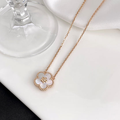 [vivabelle]LUCKY  WHITE MOP  PLUM BLOSSOM NECKLACE