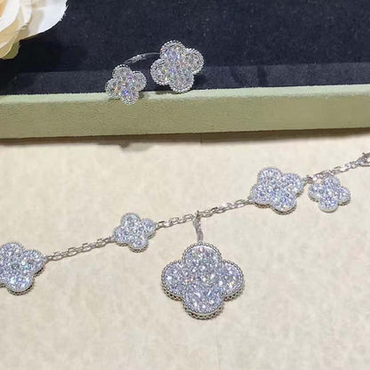 [vivabelle]CLOVER 6 MOTIFS SILVER DIAMOND BRACELET