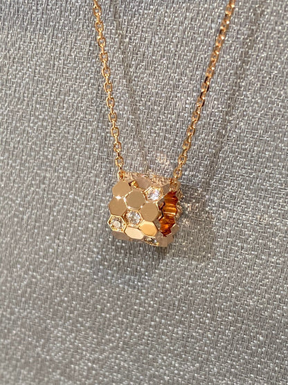 [vivabelle]BEE LOVE DIAMOND NECKLACE