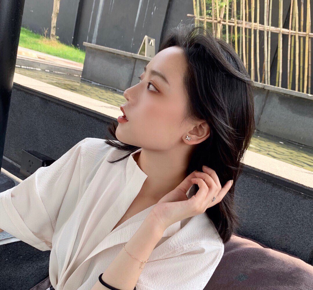 [vivabelle]JEUX DE WHITE MOP ROSE GOLD DIAMOND EARRINGS