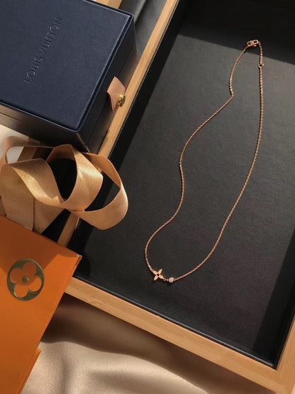 [vivabelle]BLOSSOM PENDANT PINK GOLD AND DIAMOND