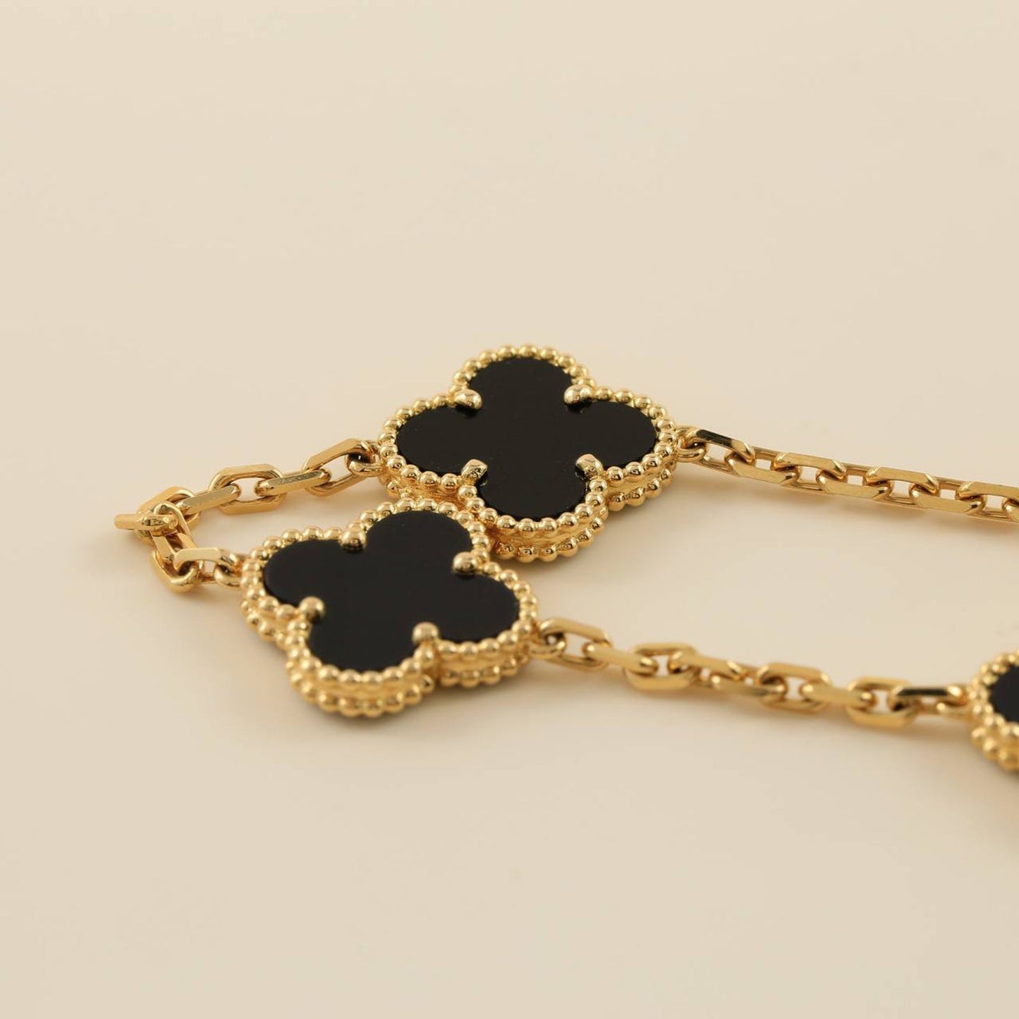 [vivabelle]CLOVER  5 MOTIFS BLACK ONYX BRACELET