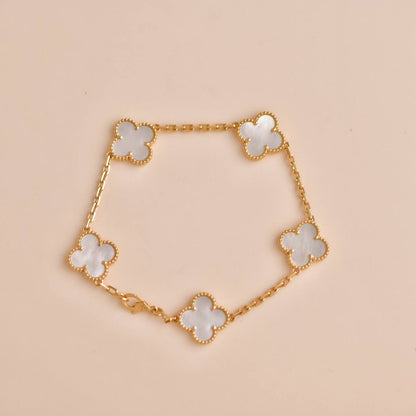 [vivabelle]CLOVER  5 MOTIF WHITE MOP BRACELET
