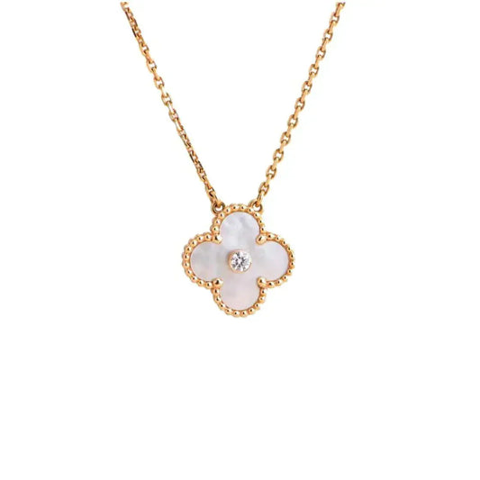 [vivabelle]CLOVER 15MM DIAMOND WHITE FRITILLARIA NECKLACE