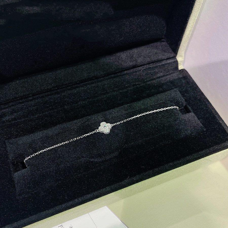 [vivabelle]CLOVER  SINGLE FLOWER BRACELET SILVER