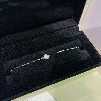 [vivabelle]CLOVER  SINGLE FLOWER BRACELET SILVER