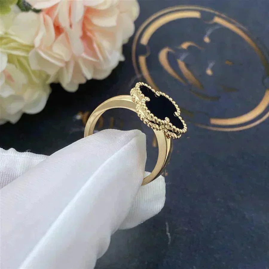 [vivabelle]CLOVER ONYX RING