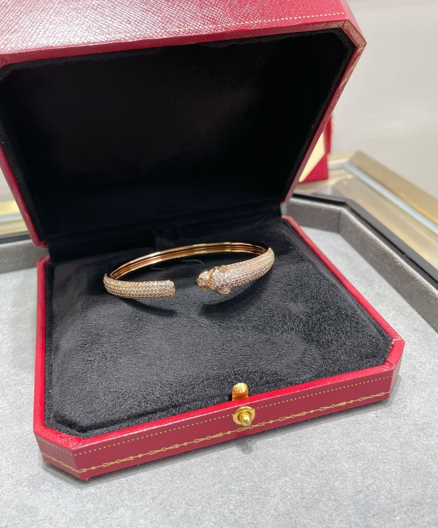 [vivabelle]PANTHERE FULL DIAMOND OPEN BRACELET