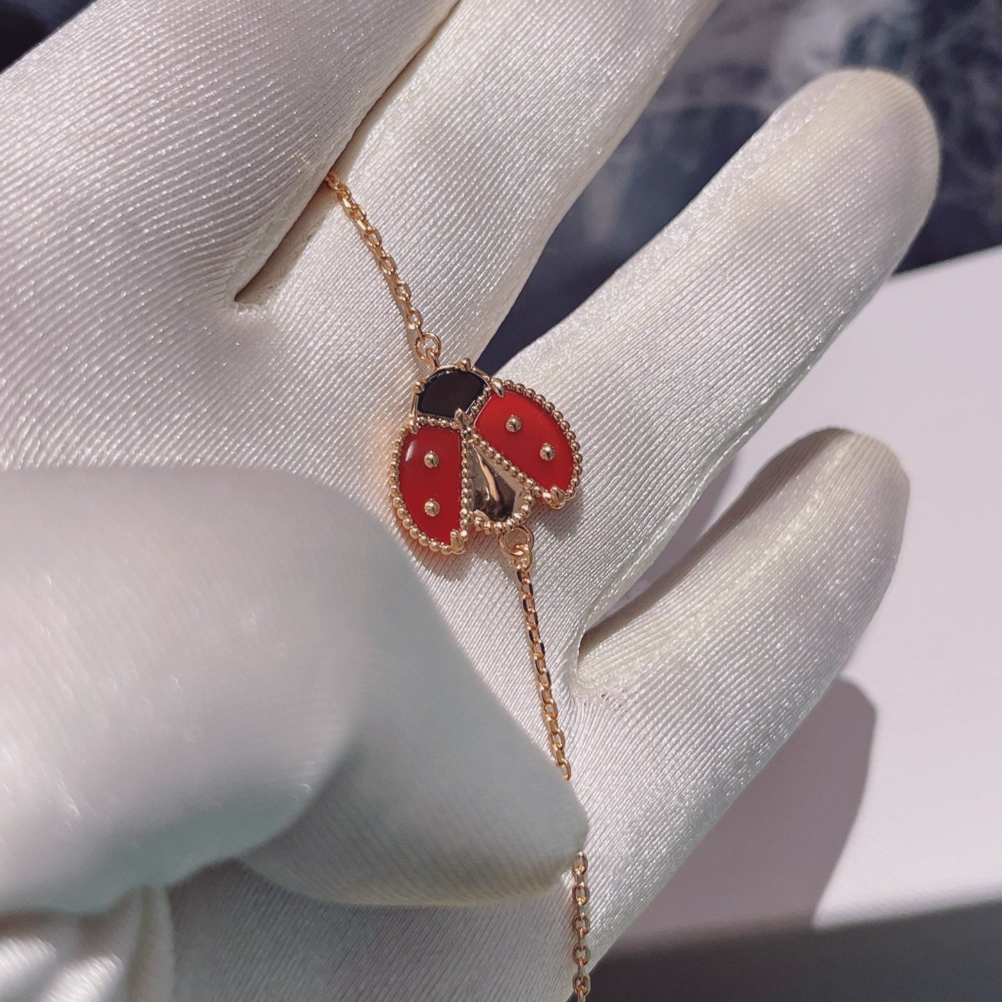 [vivabelle]LUCKY SPRING 1 MOTIF PINK GOLD BRACELET