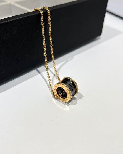 [vivabelle]ZERO 1 BLACK CERAMIC DIAMOND PINK GOLD NECKLACE